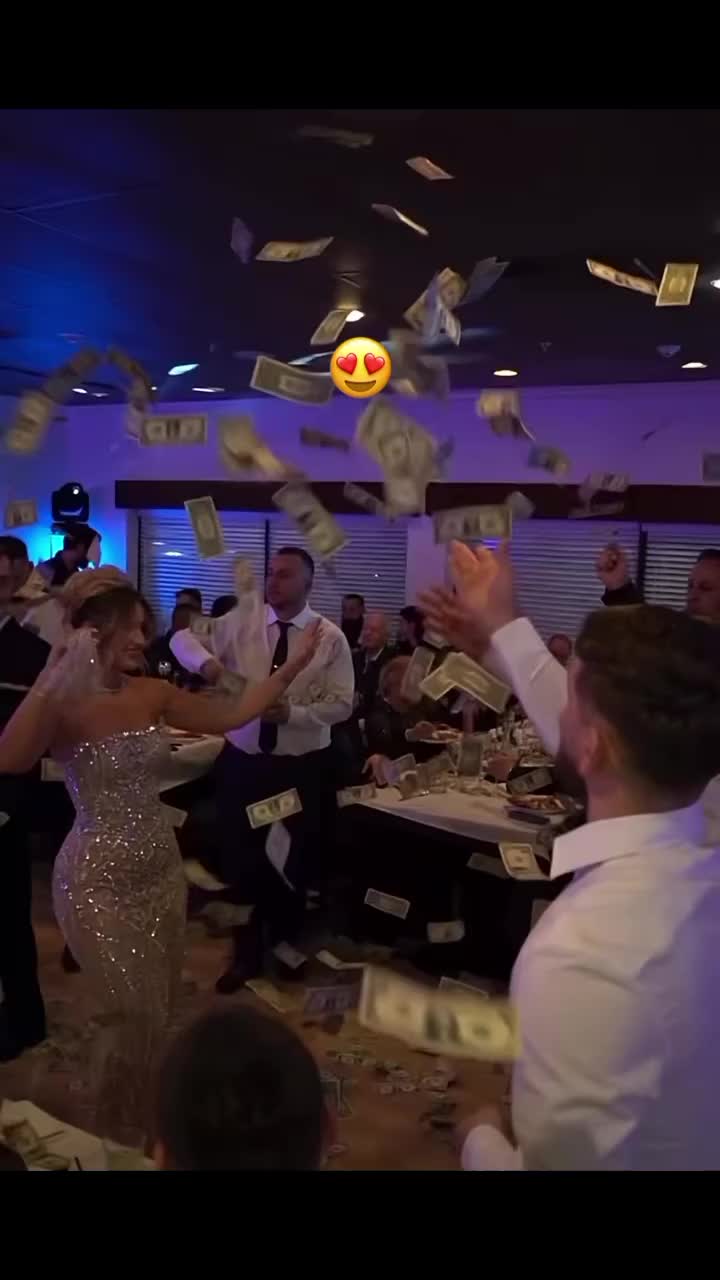 @ⵣ
