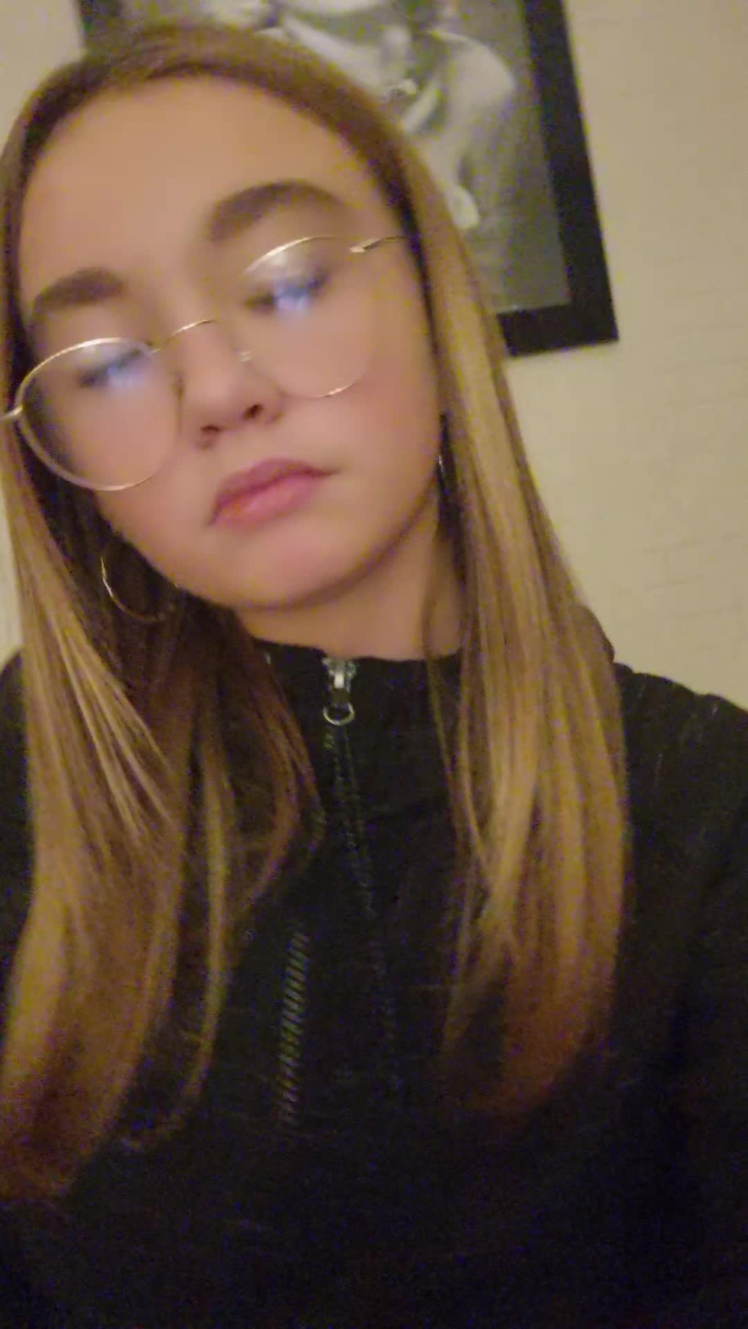 @L'