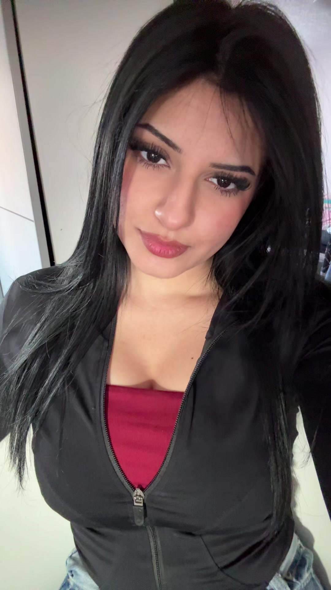 @𝐸𝓁𝒶..