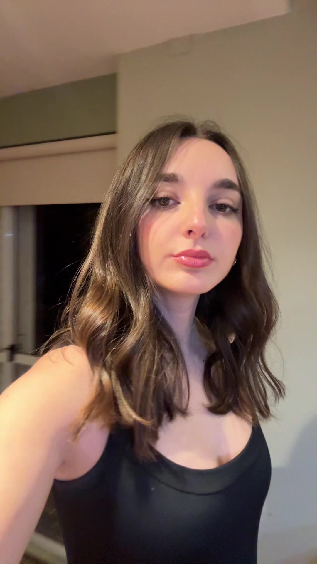 @emi_verney
