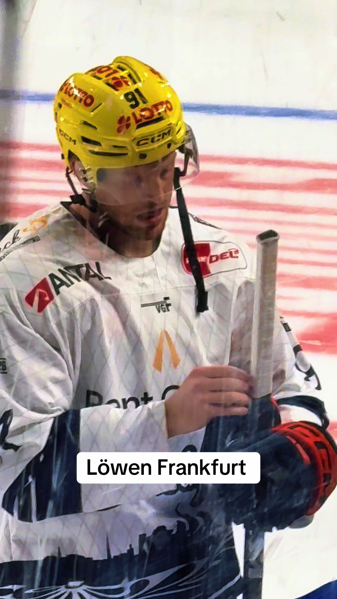 @IceHockeyNomad