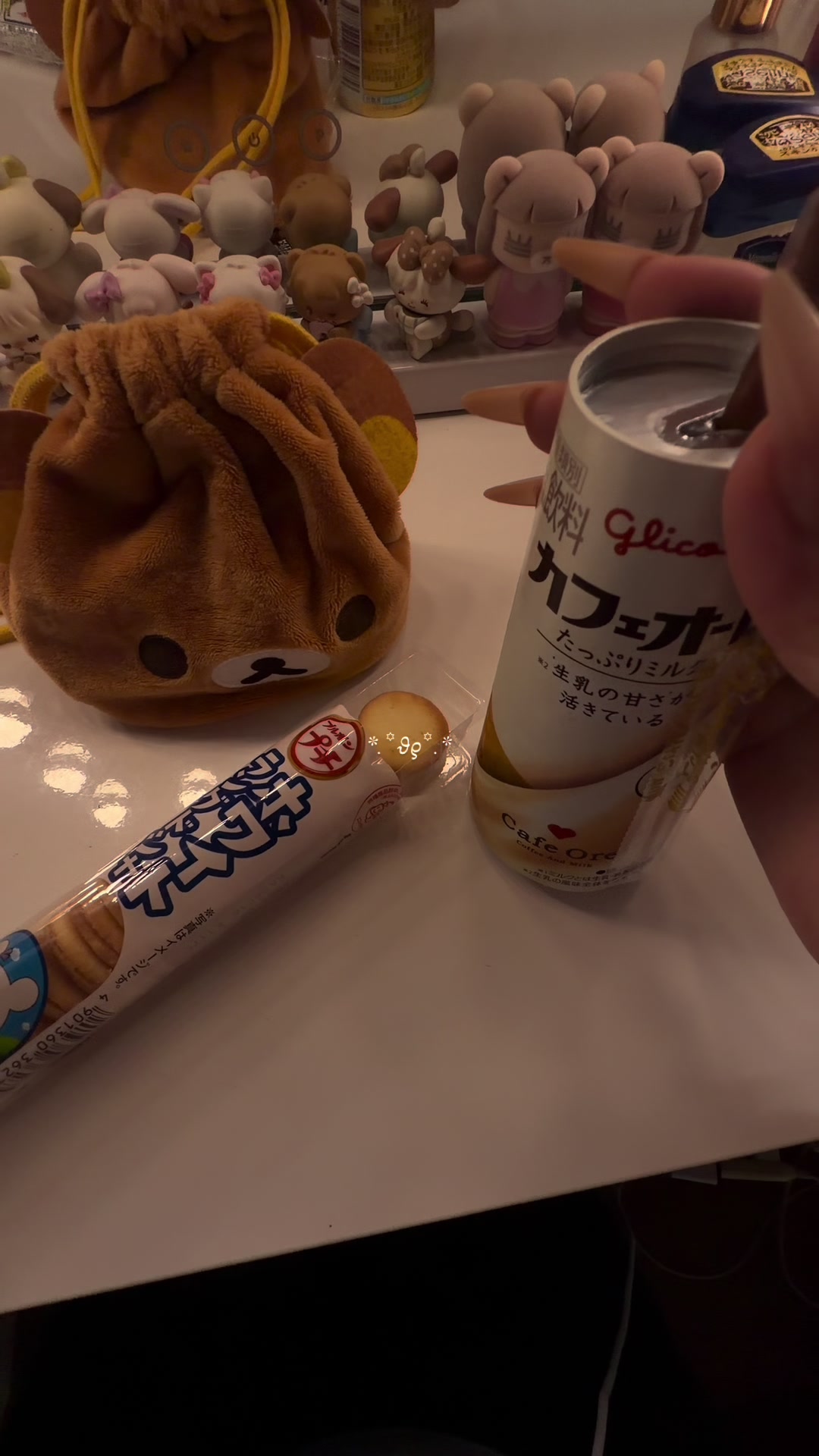 @⋆꙳𝜗𝜚꙳.*