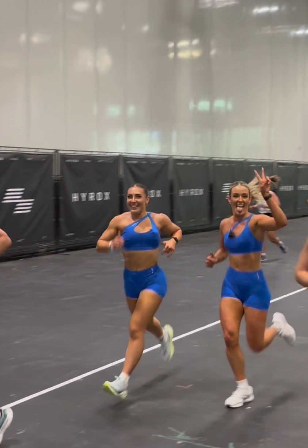 @ABI & AMY | FITNESS ⚡️