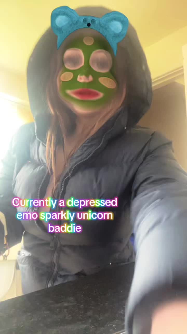 @𓉸ྀི