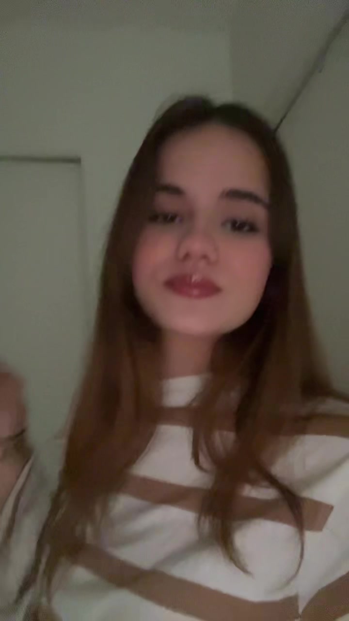 @𝐥𝐚𝐲𝐥𝐚