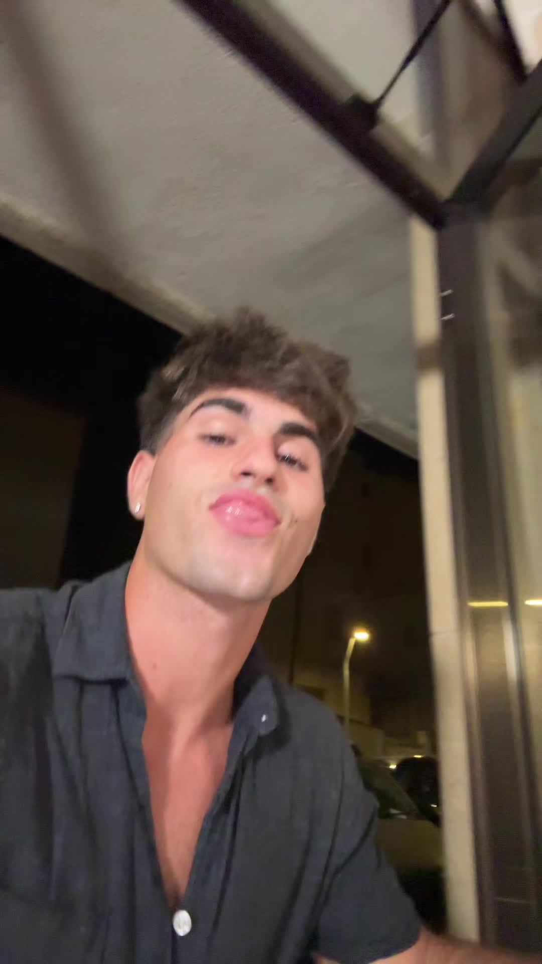 @llucsubiroos