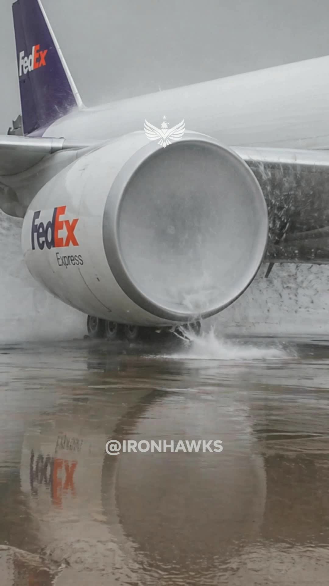 @IronHawks | Aviación