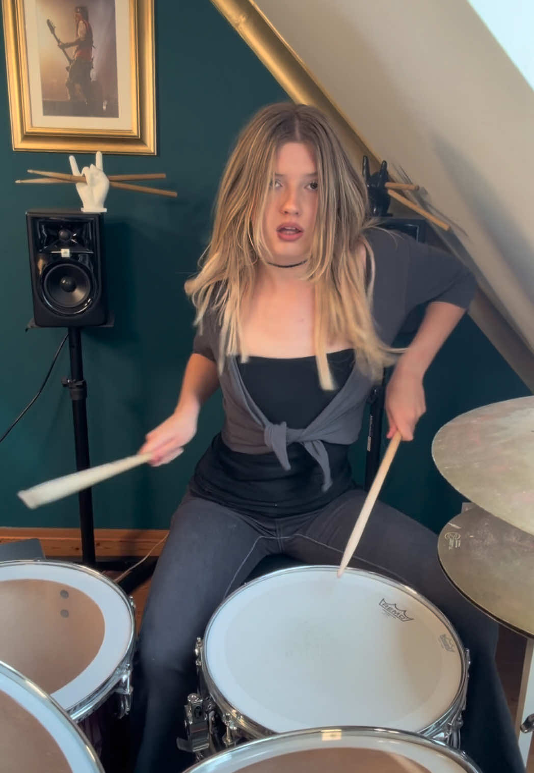 @HELI🥁