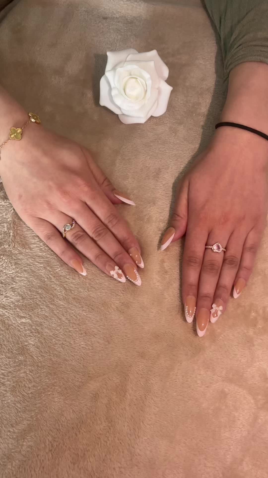 @Henna_byArianaᥫ᭡