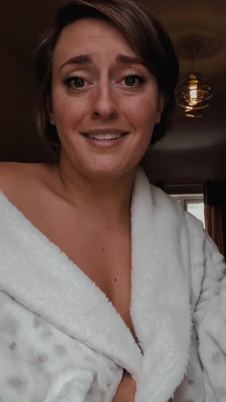 @TheLilPixie 💜