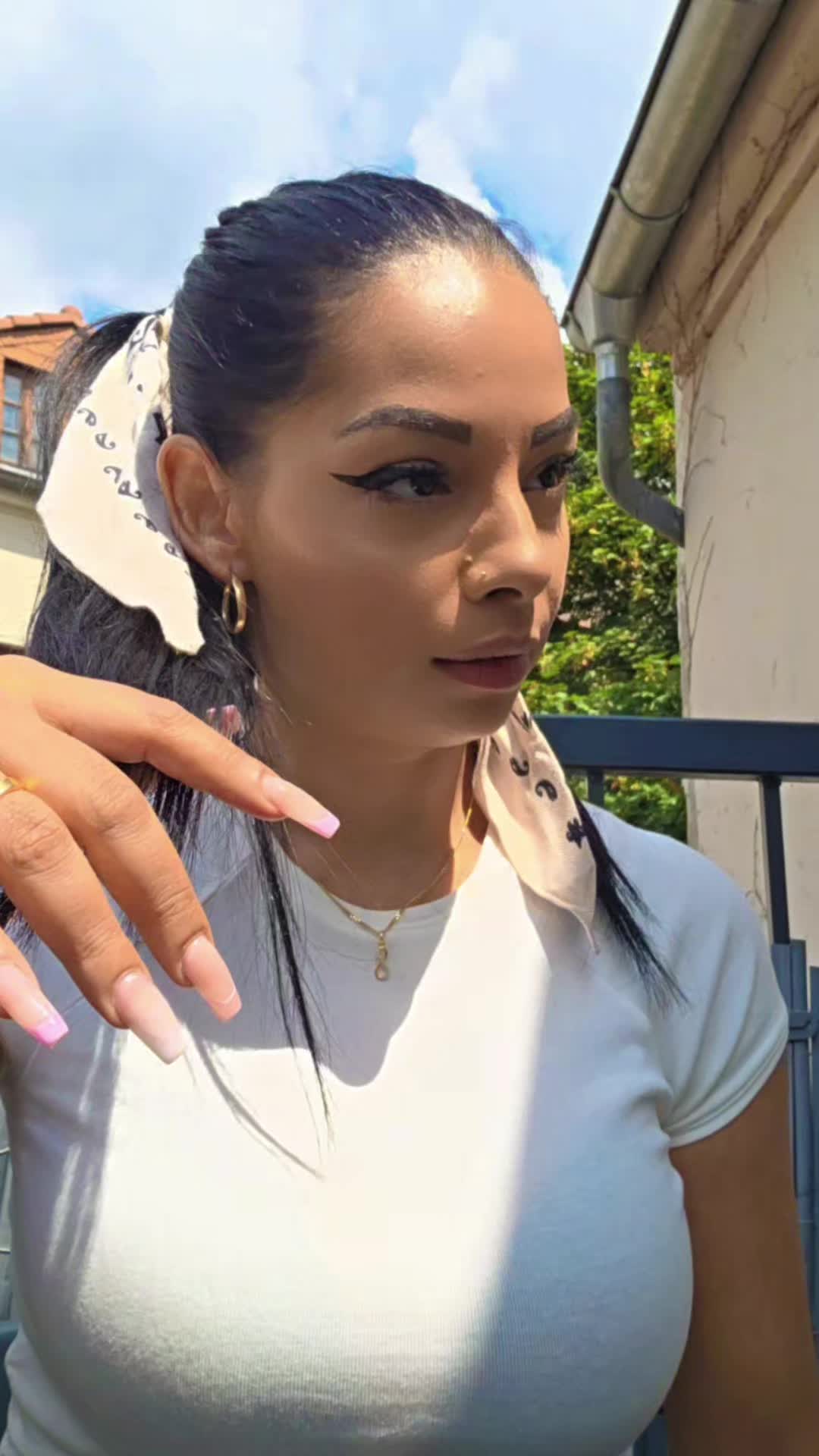 @Lavinia_Willson