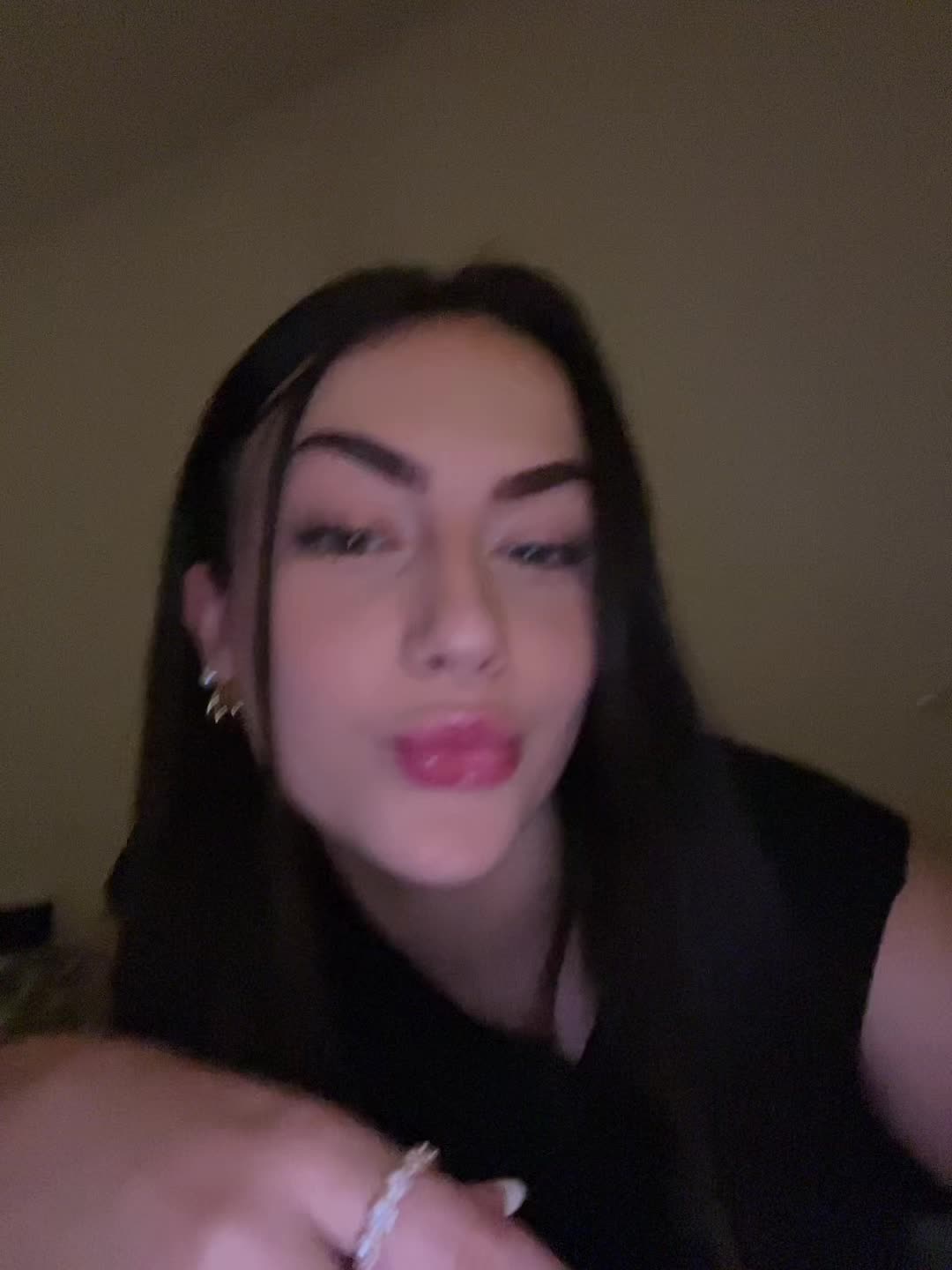 @Carlota