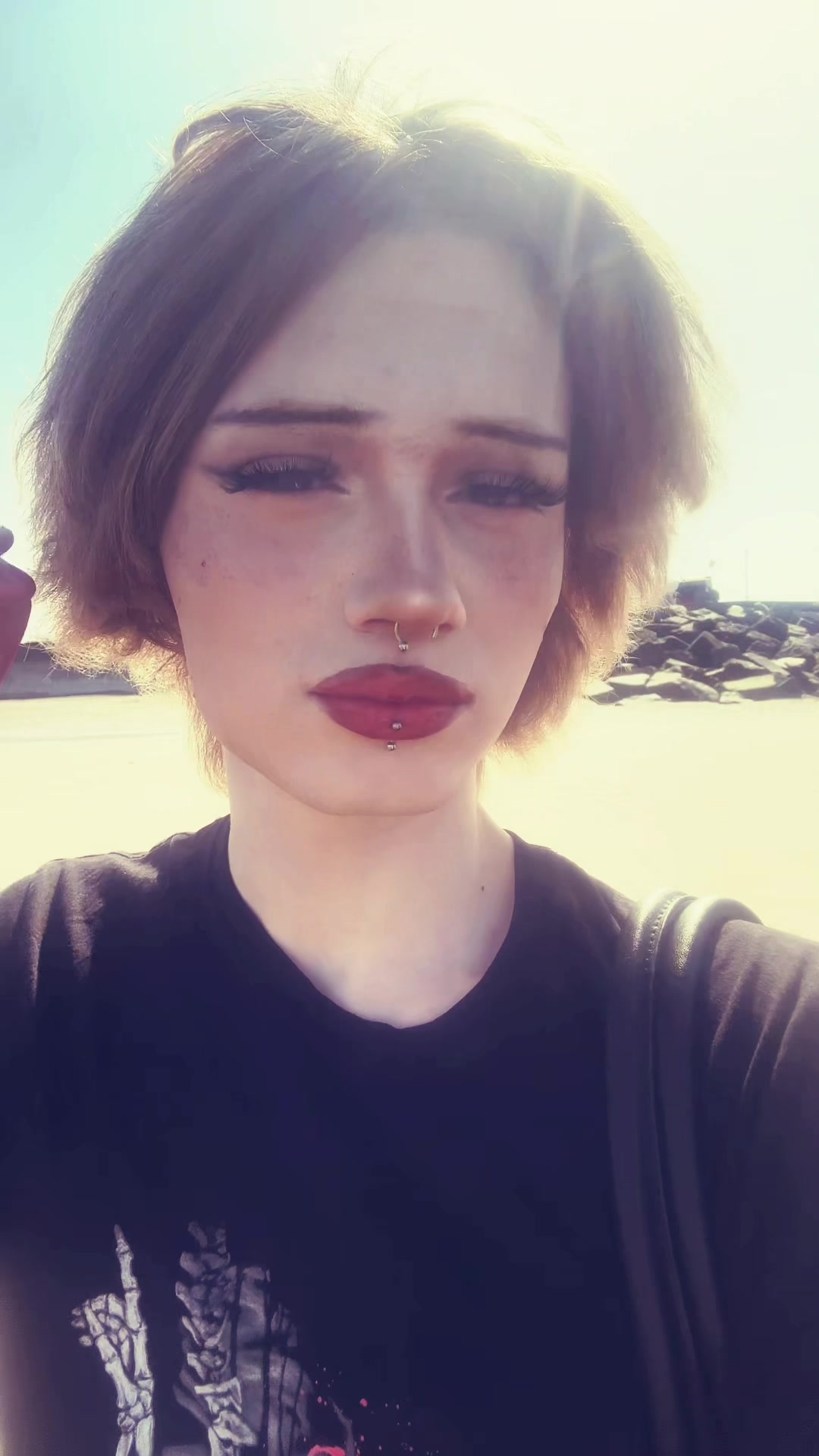 @・𝓒𝓺𝓫𝓮𝓻𝓯𝓪𝓬𝓮・