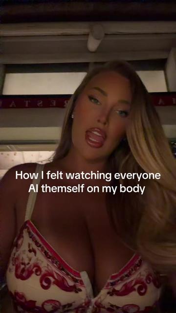 @Sophieeoneill
