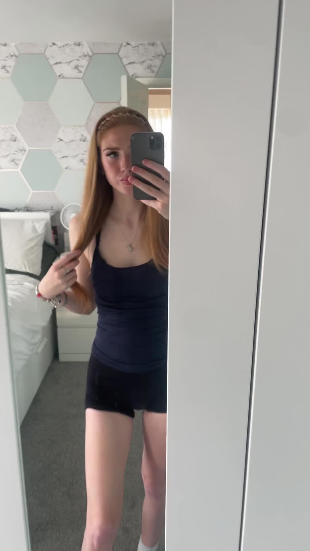 @𝐈𝐬𝐚𝐛𝐞𝐥 🪭🪭
