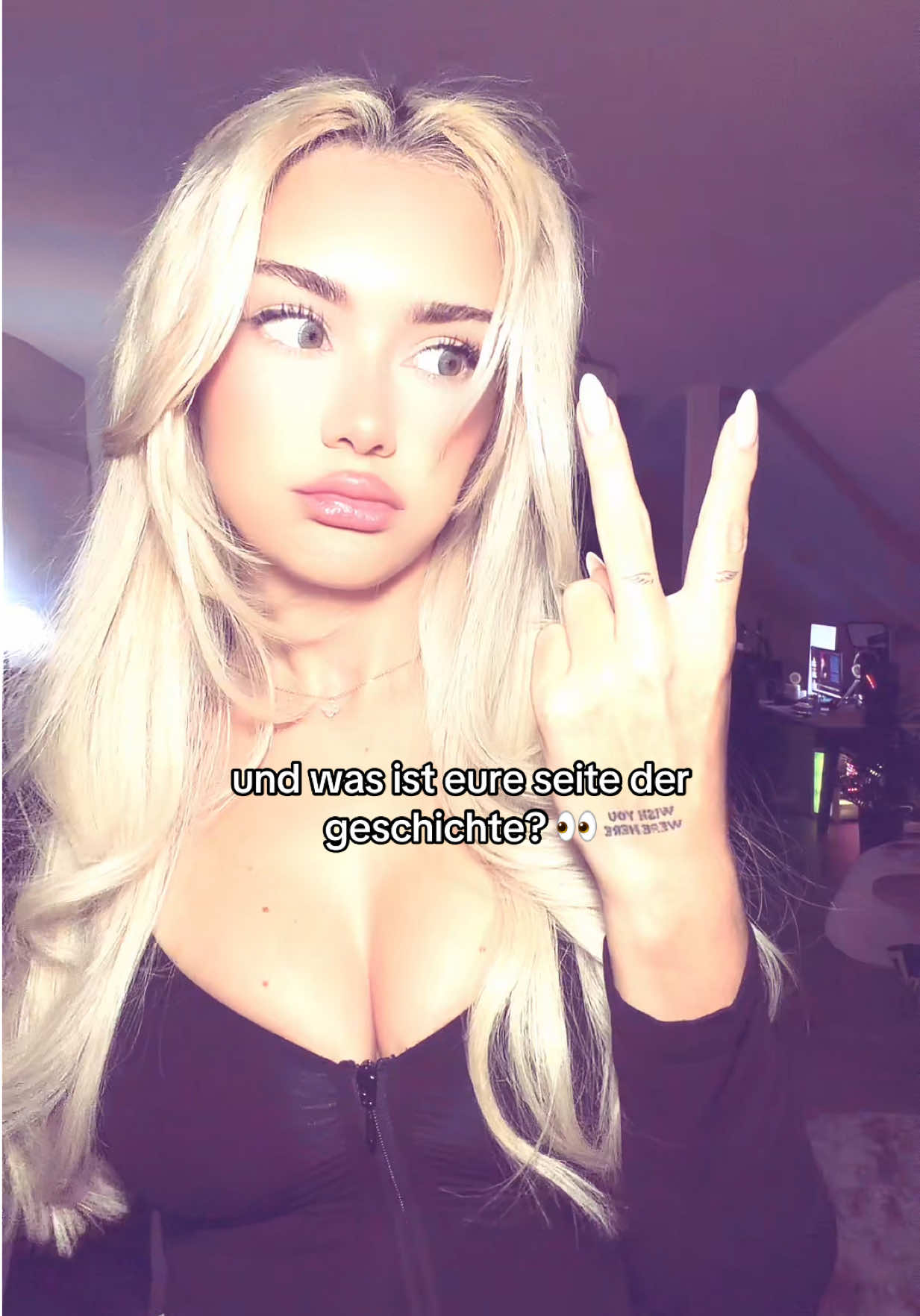 @</3