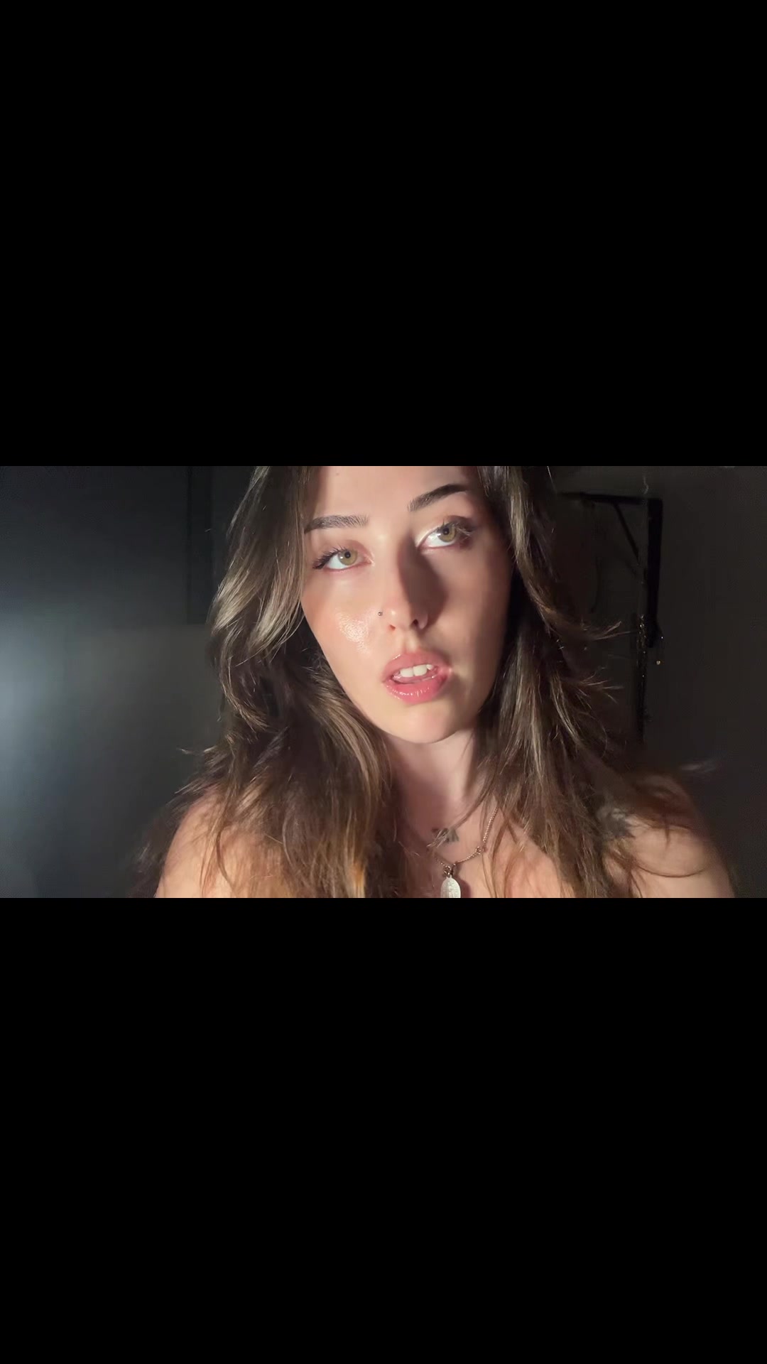 @𝑽𝒊𝒐𝒍𝒆𝒕𝒂🍒