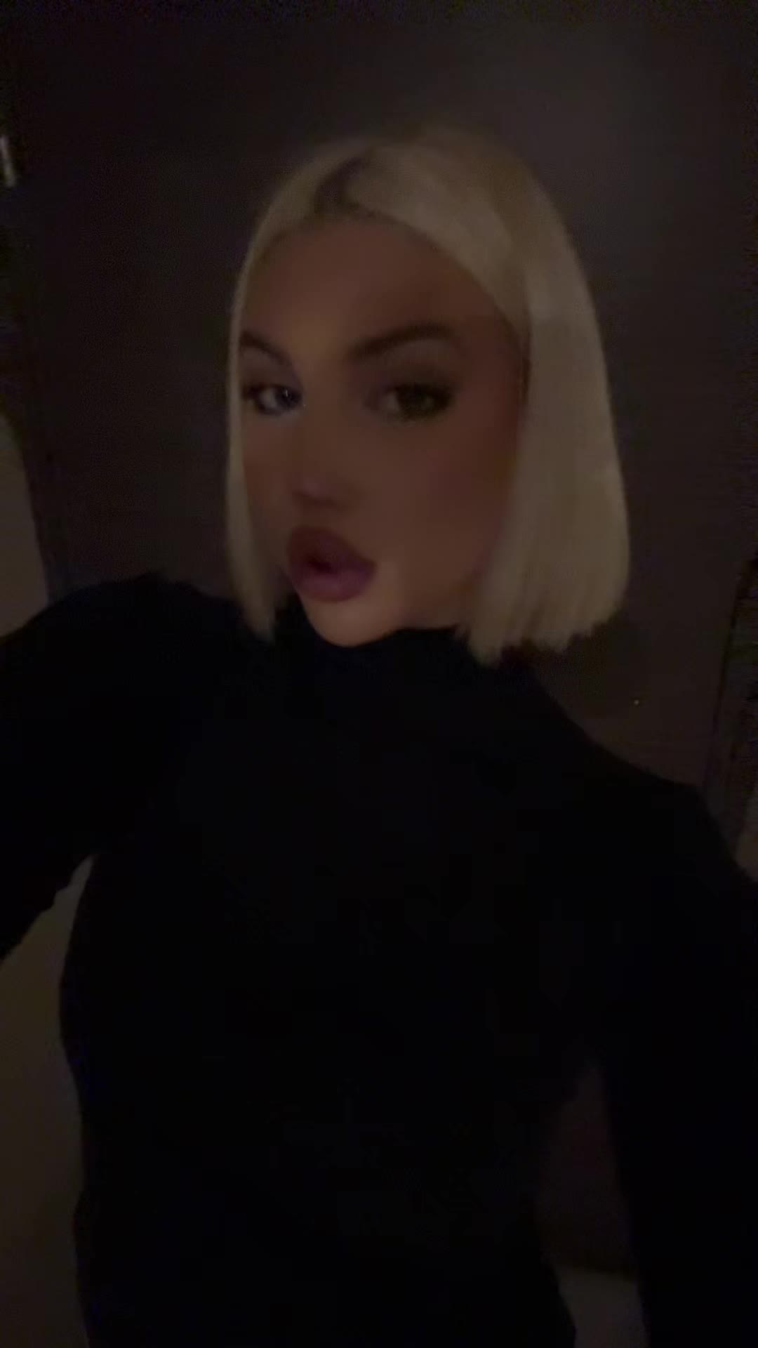 @👼