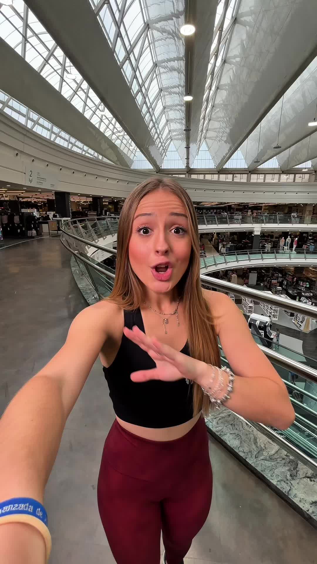 @SofiaWaseo