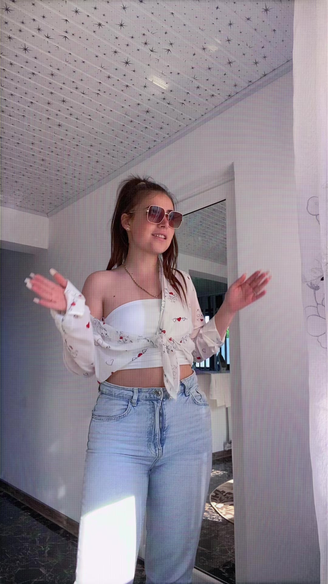 @Violeta