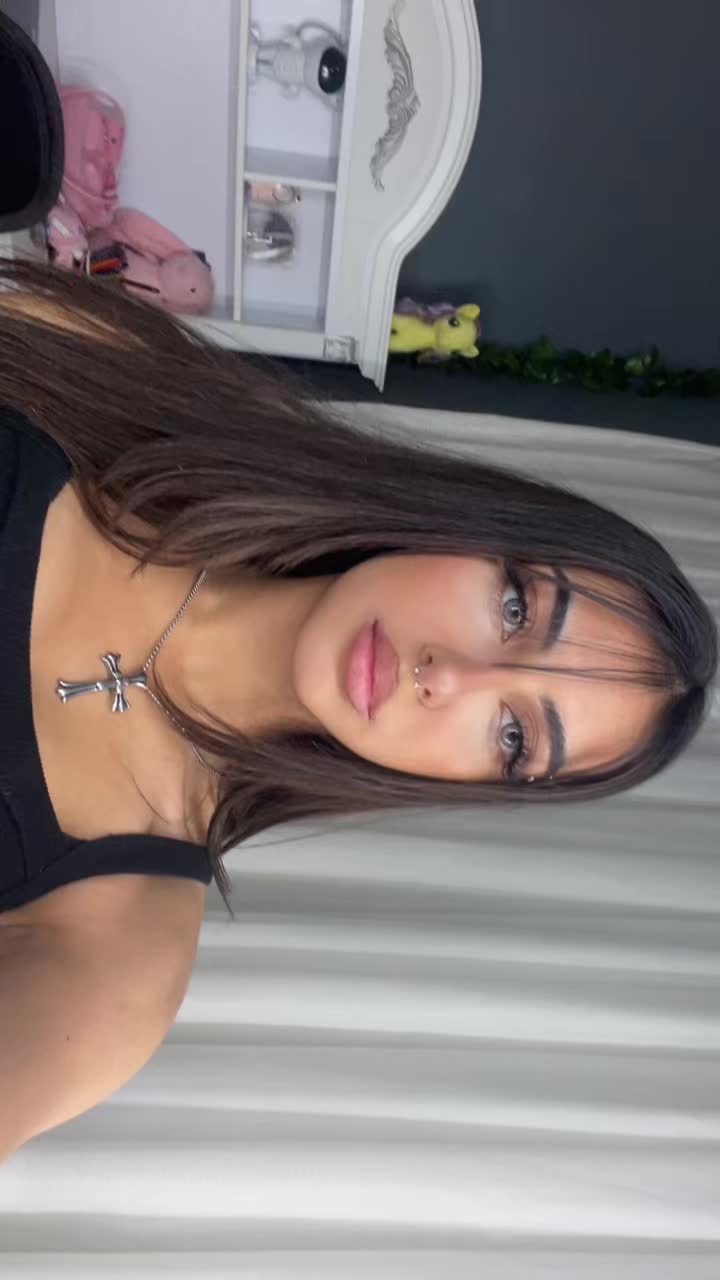 @heliiawi._