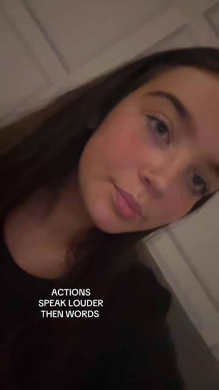 @❀𝐌𝐚𝐢𝐬𝐢𝐞❀🤍