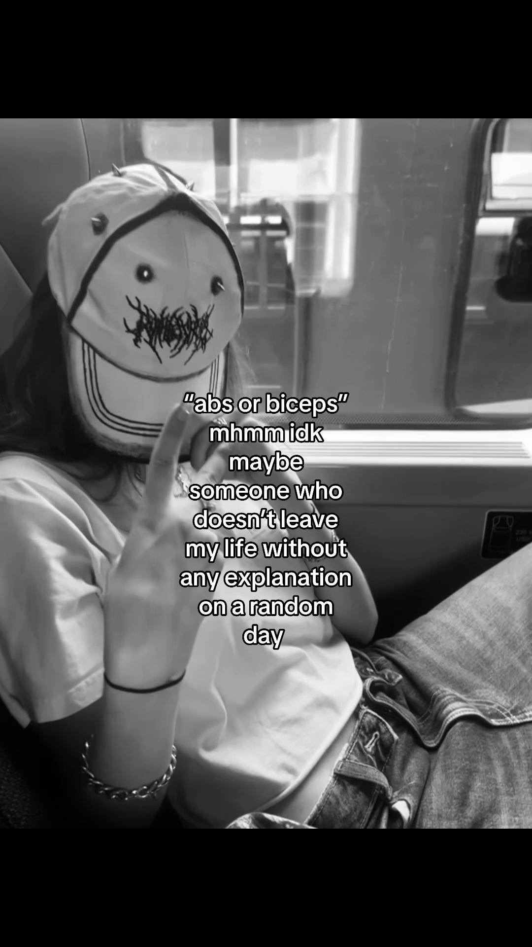 @eliz☮︎