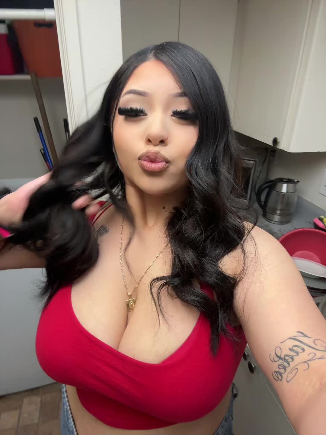 @𝑴💋