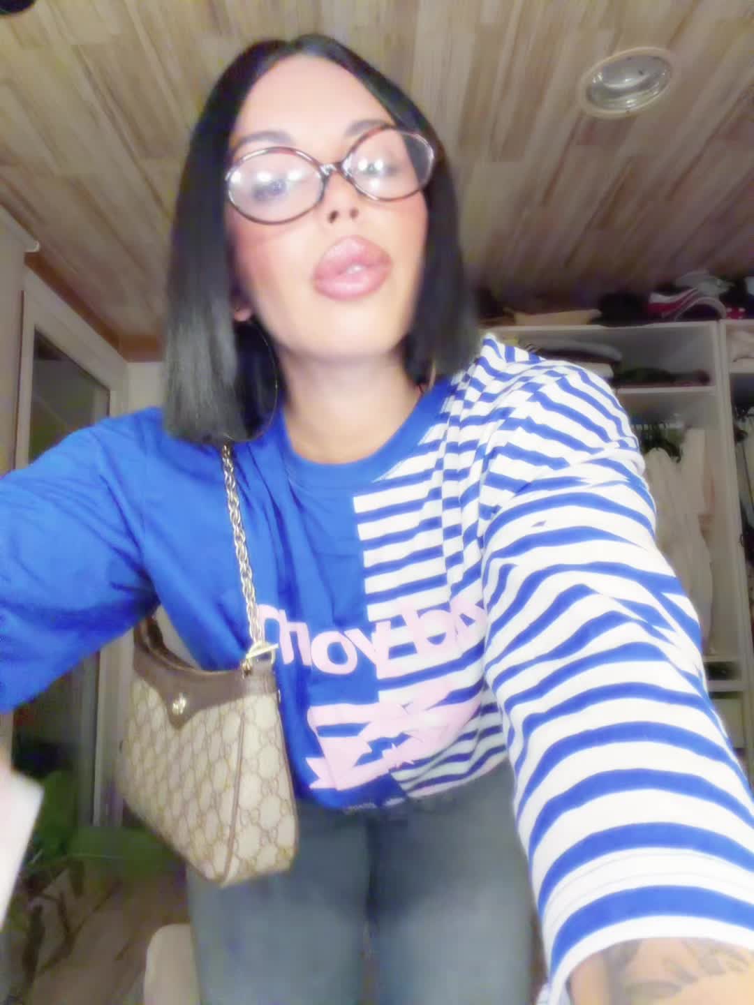 @Estefan&iacute;a Santana