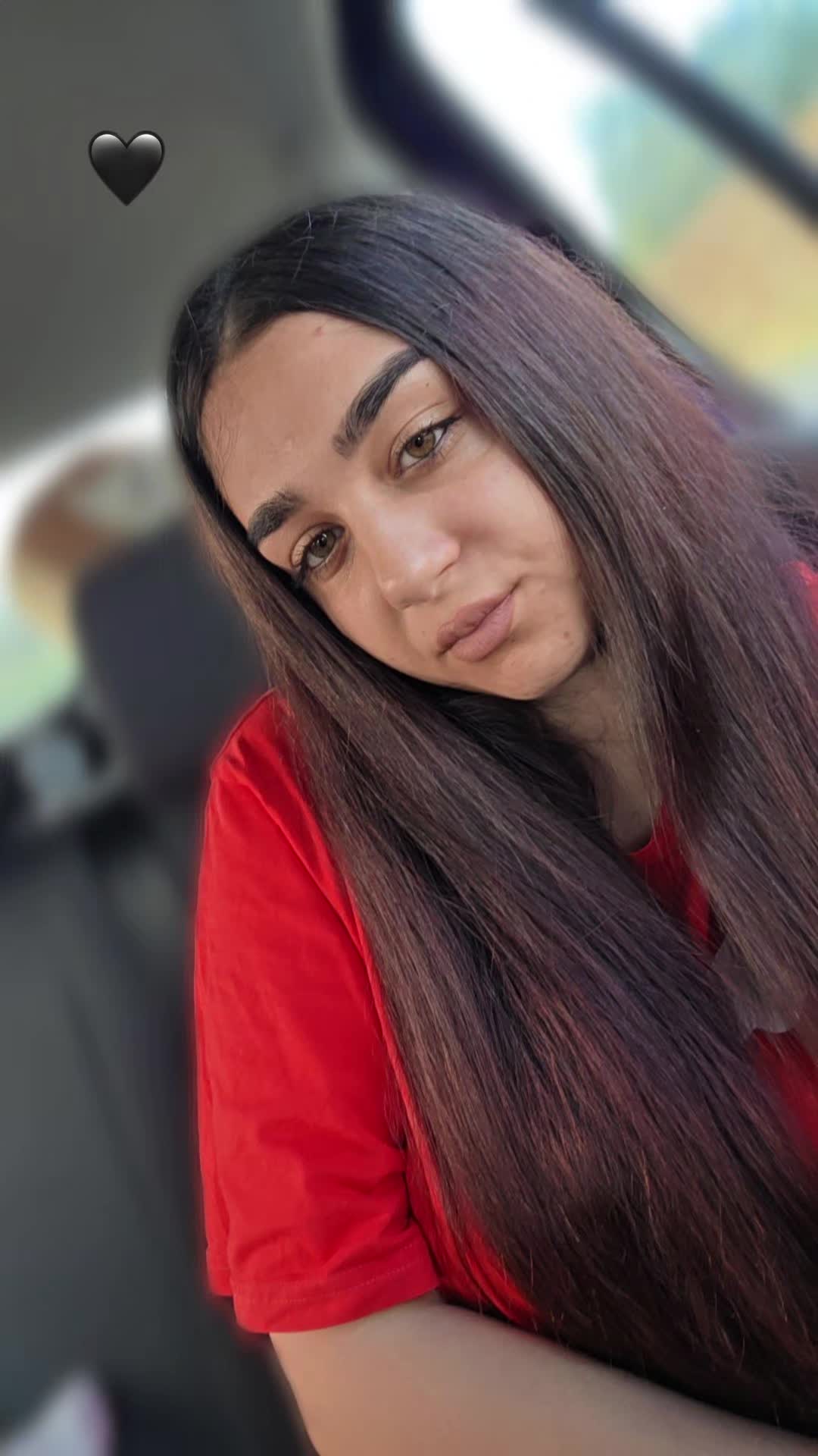 @Elena_Elenutza🖤🇷🇴