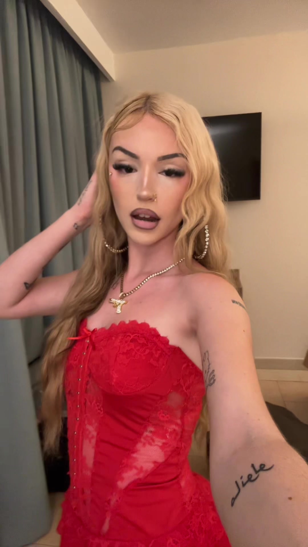 @𝑆𝑎𝑟𝑎🐆