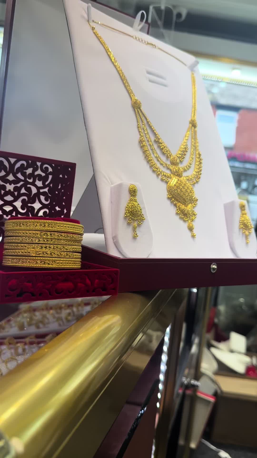 @Mj Gold Centre Bolton