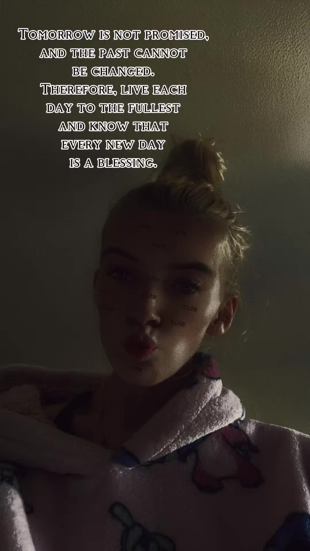 @Ell🩷