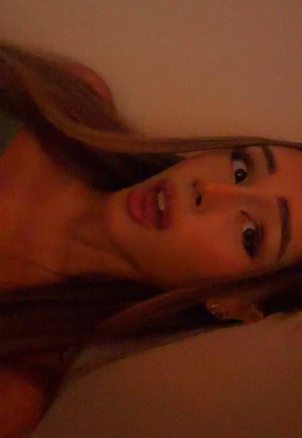 @Sarah Moon