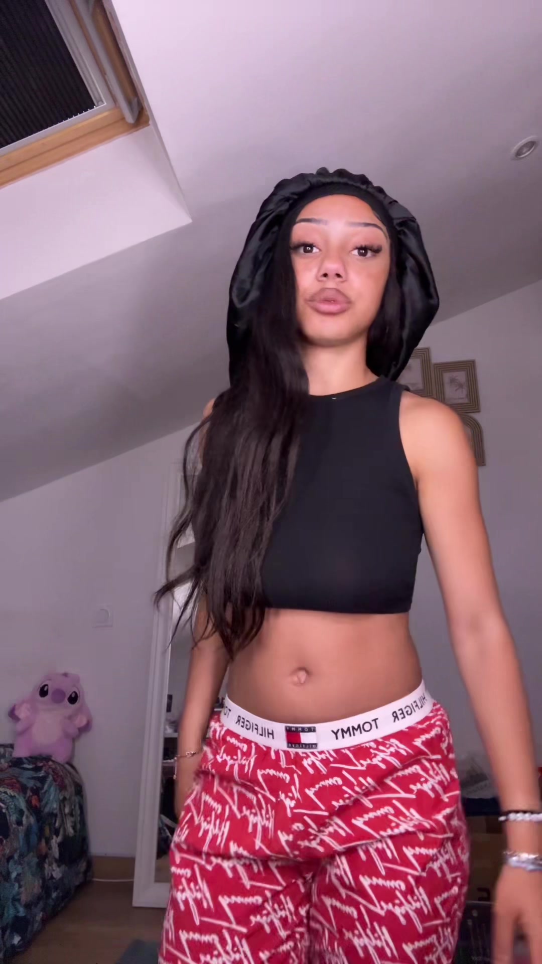 @𝑬.𝒊 🇨🇲