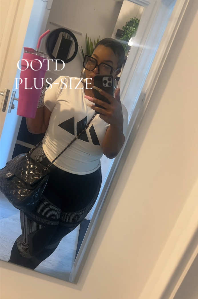 @CICI bougie budget queen💎
