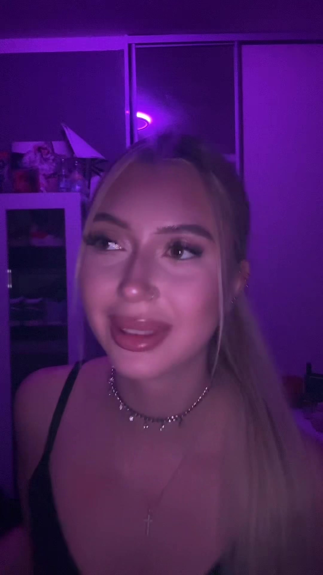 @lujza 🖤