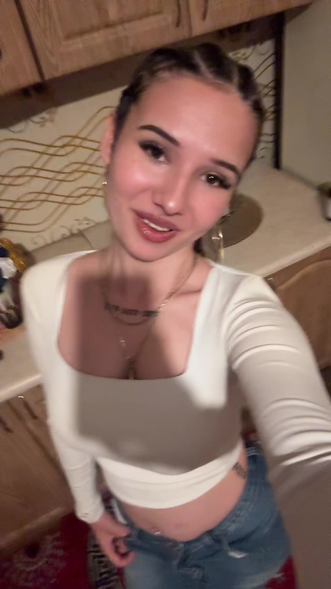 @Emicshuj