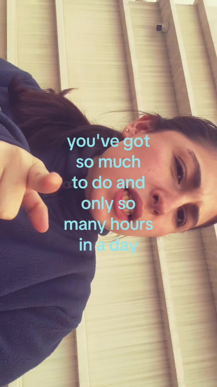 @elena