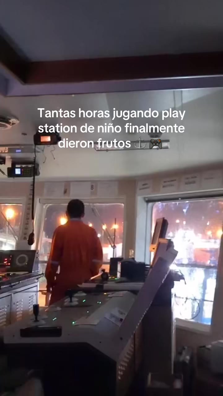 @Loquecallamos Losplataformeros