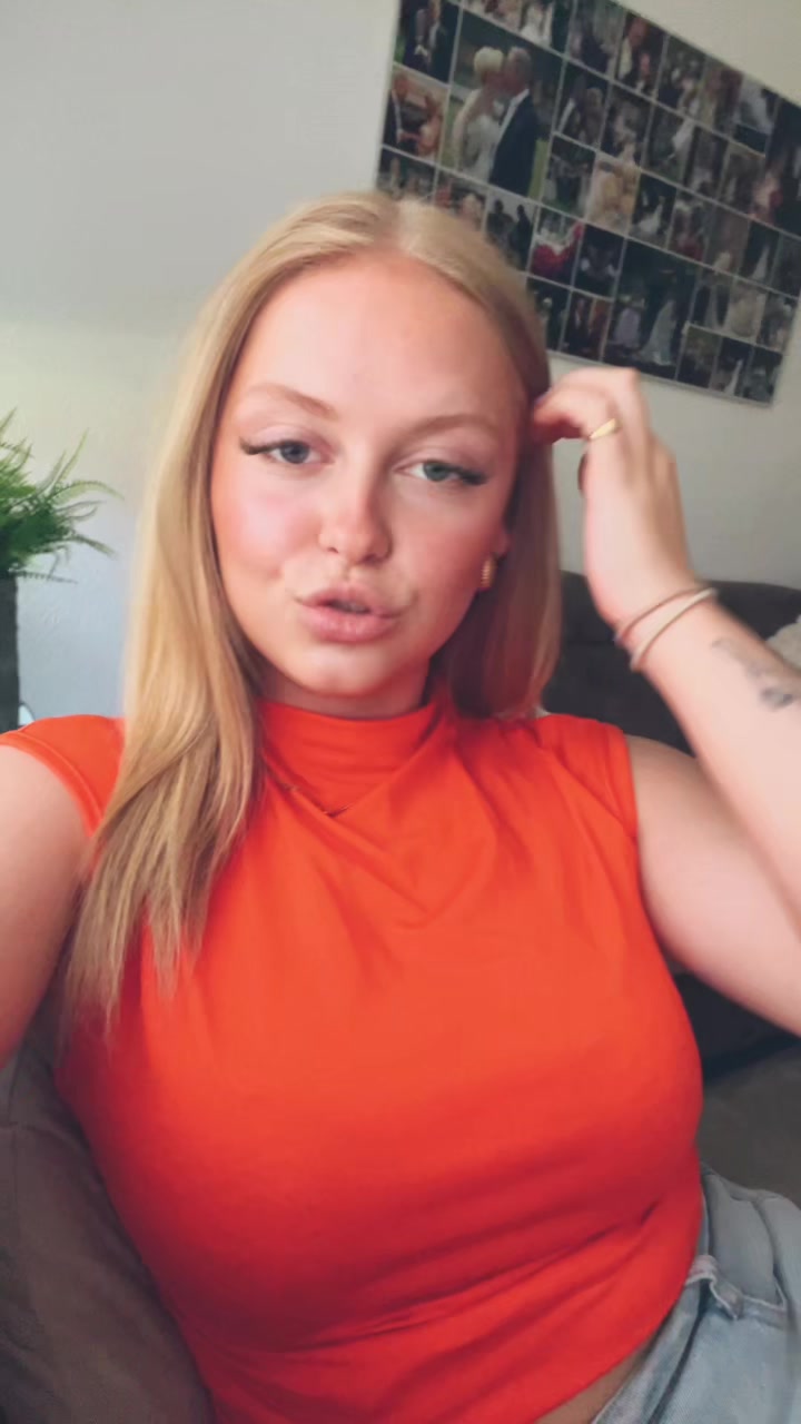 @Melanyyvette