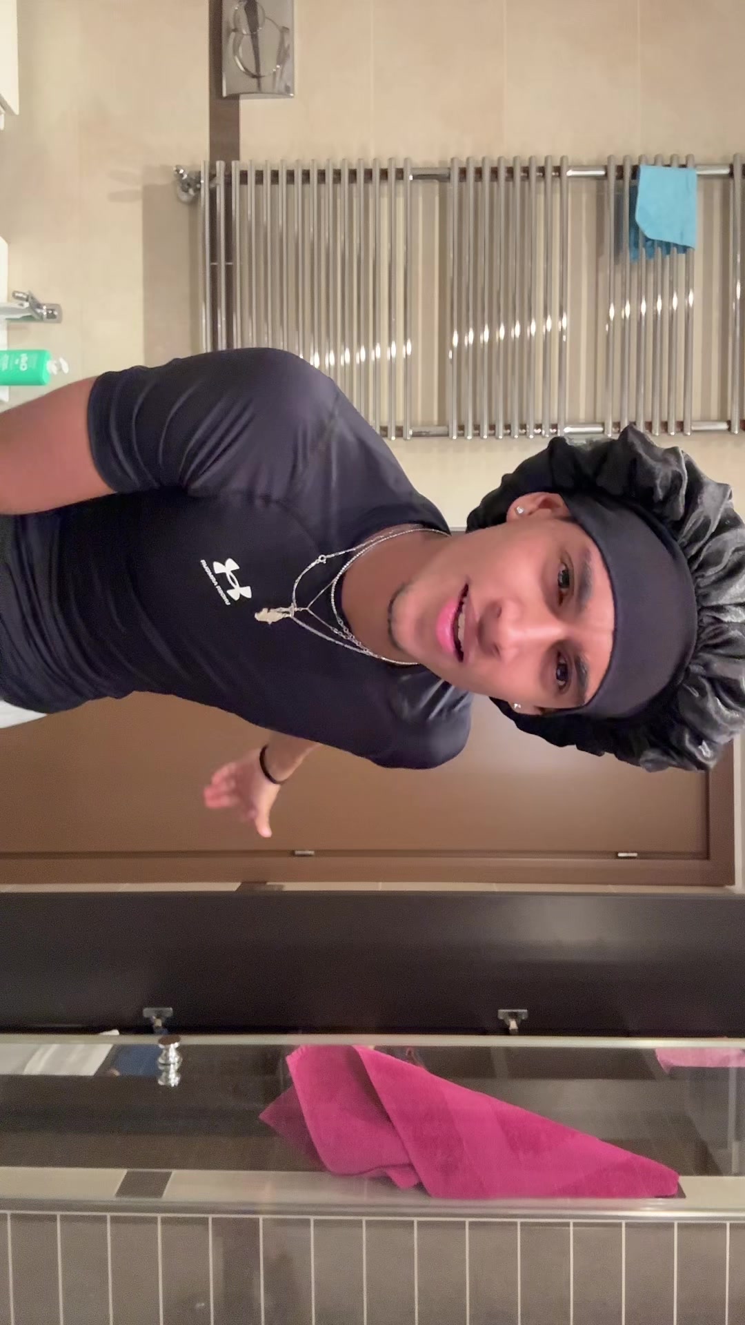 @KiKi🌟
