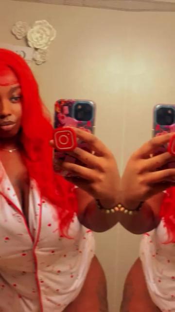 @ThickGalNia 😜