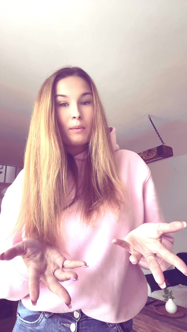 @Deniska😍