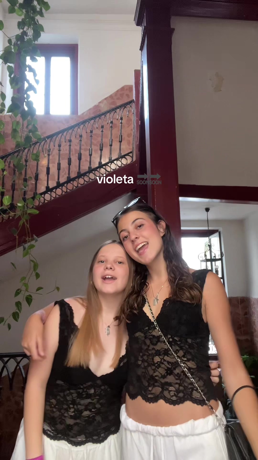 @lorenα