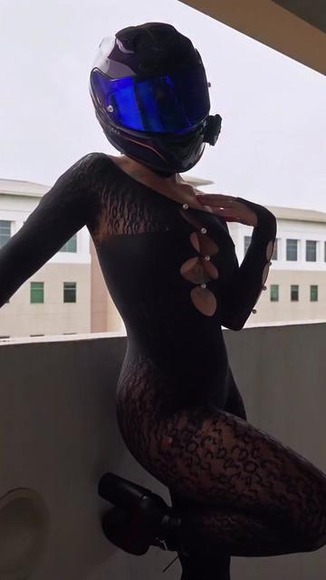 @WelshBikeModel🏴󠁧󠁢󠁷󠁬󠁳󠁿