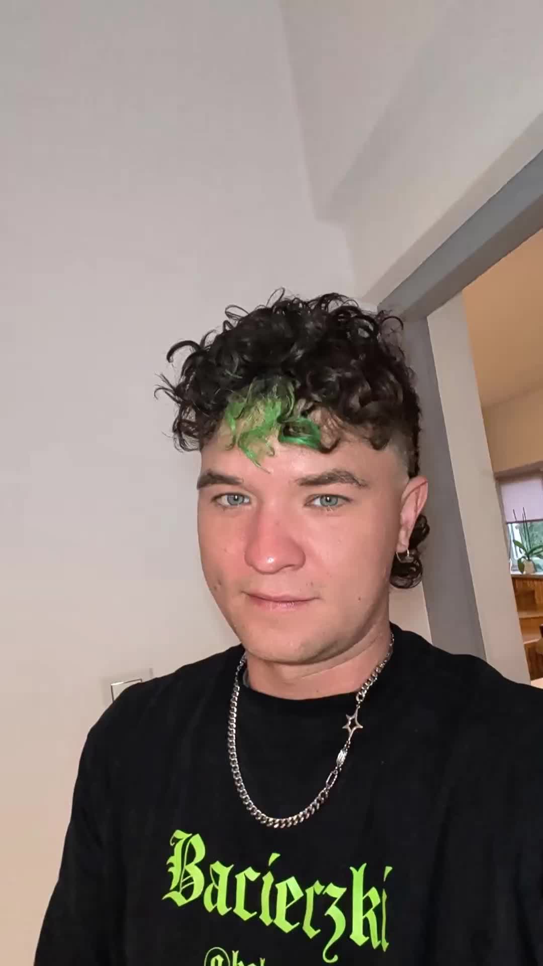 @Kolorek