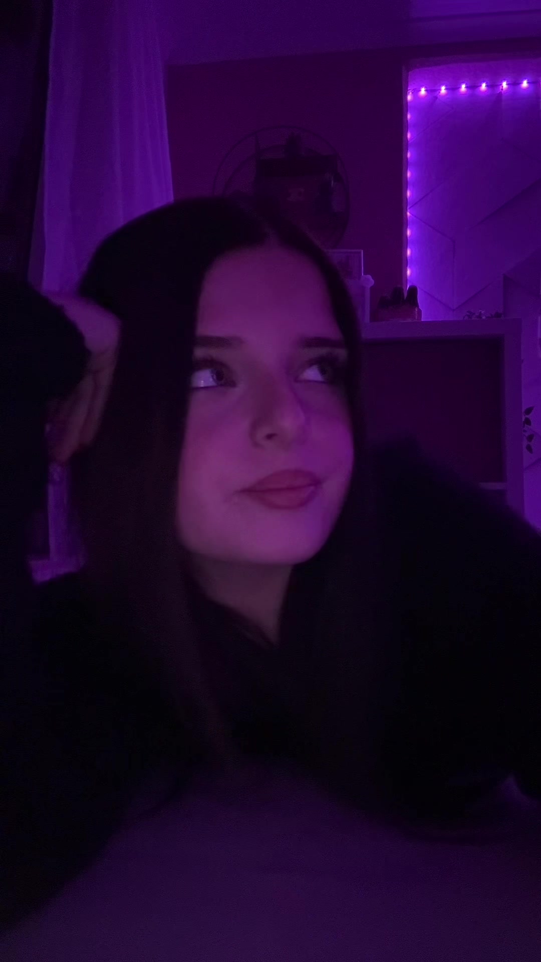 @𝒎𝒆𝒍𝒊𝒏𝒂 𝒋𝒐𝒍𝒆𝒆𝒏