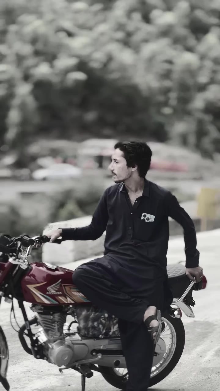 @Hilal_KhaN