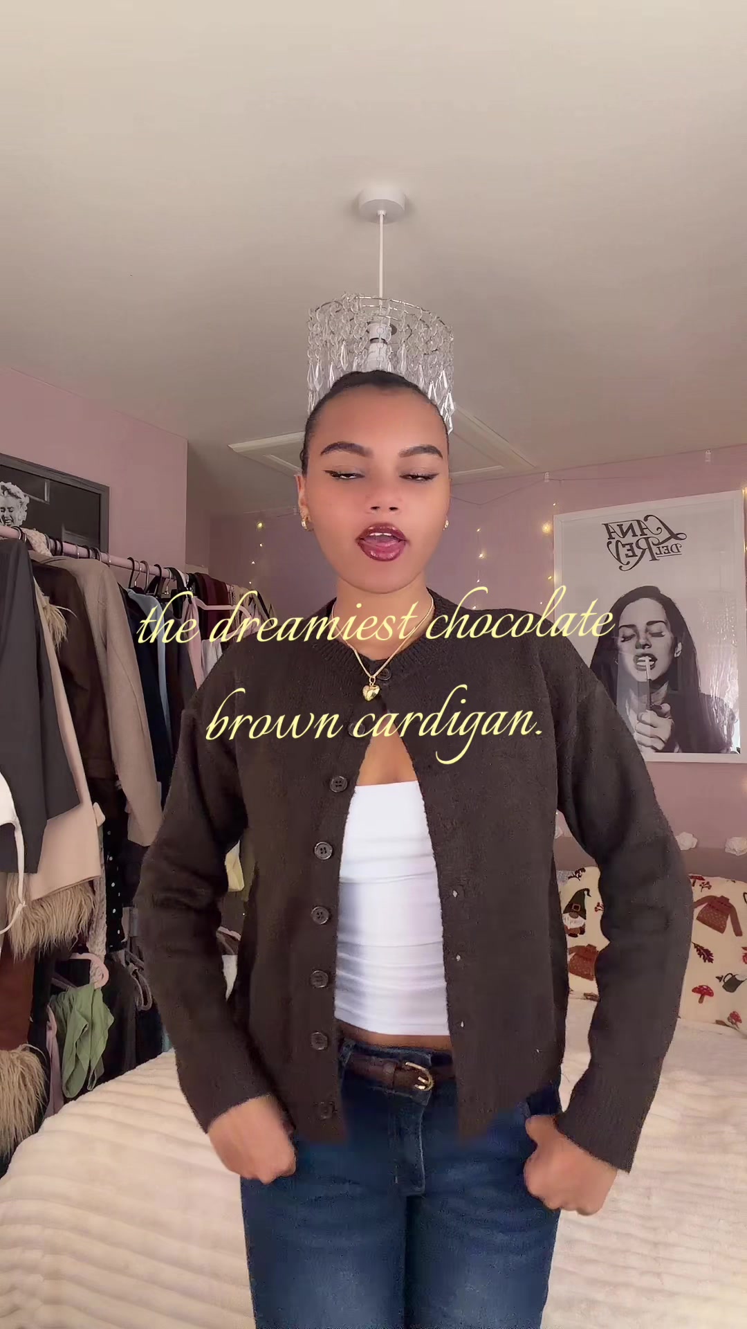 @𝐂𝐡𝐥𝐨🤍🎀